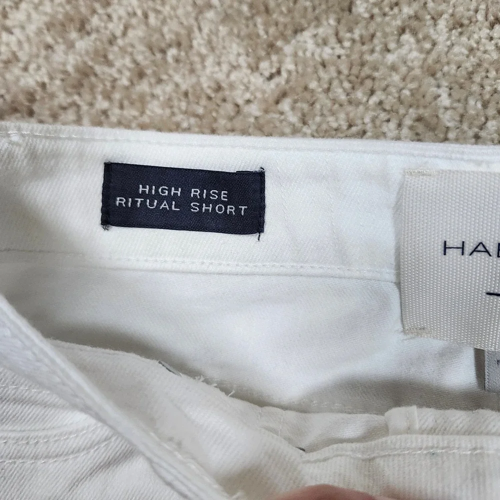 Habitual Girl White High Rise Ritual Short‎ Denim Frayed Hem Size 10 Kids